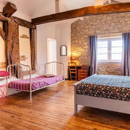 Bed & Breakfast Les Ecuries Du Seque 3*
